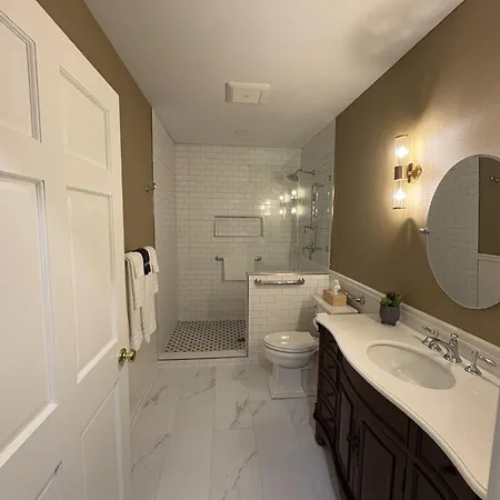 Maplewood Hotel-2