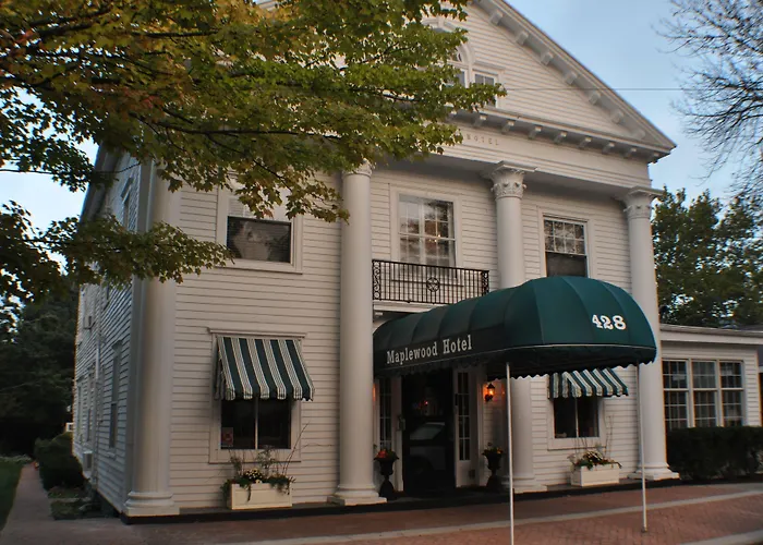 Maplewood Hotel
